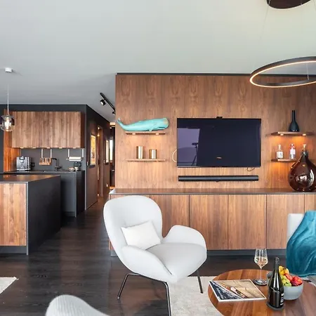 Haus Zur Mole, Luca-apartment Apartament *